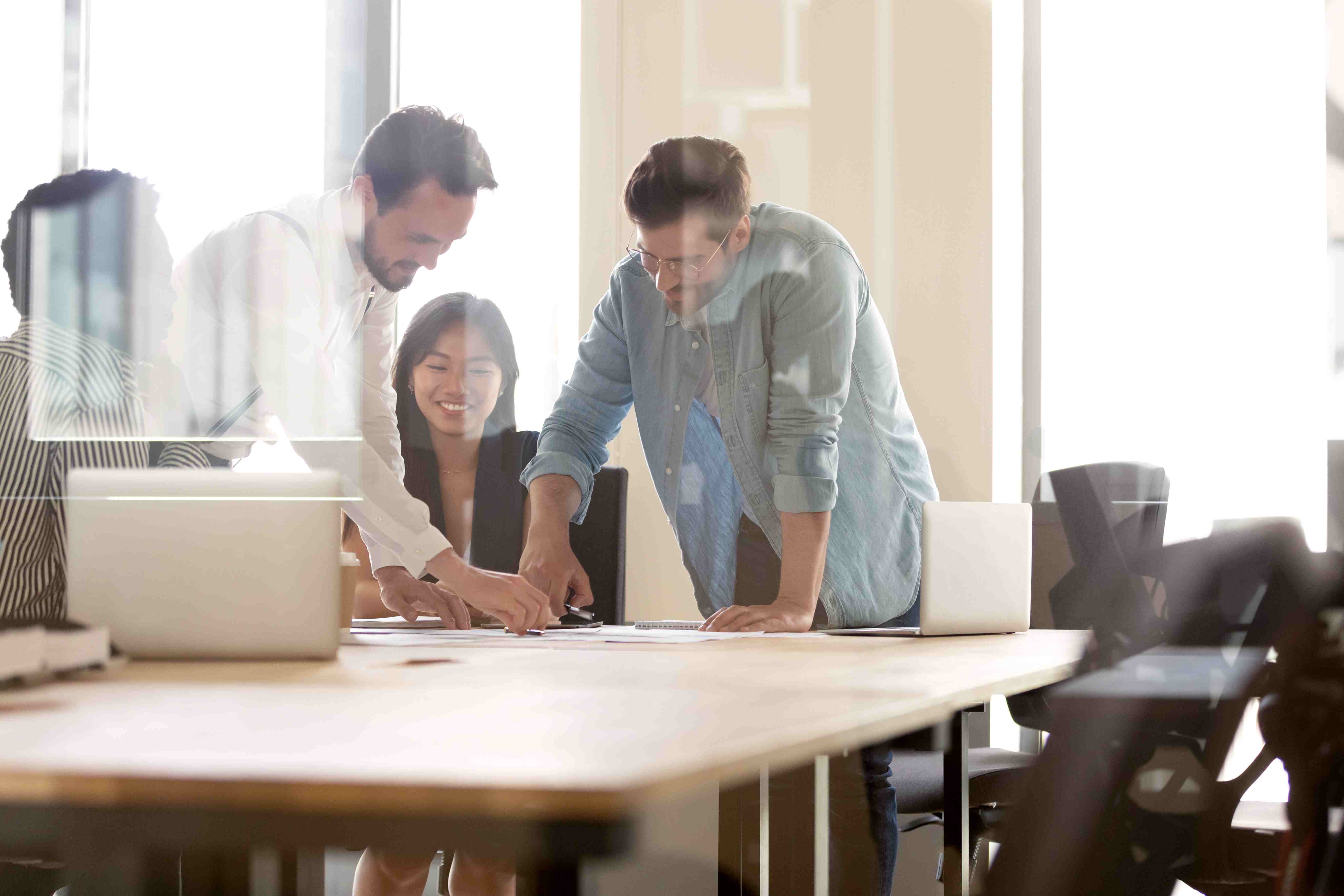 Aller plus loin, c'est nous rejoindre !